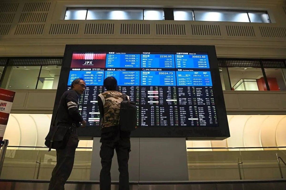 نيكاي يتجاوز 51,000 نقطة لأول مرة بفضل تفاؤل قطاع التكنولوجيا