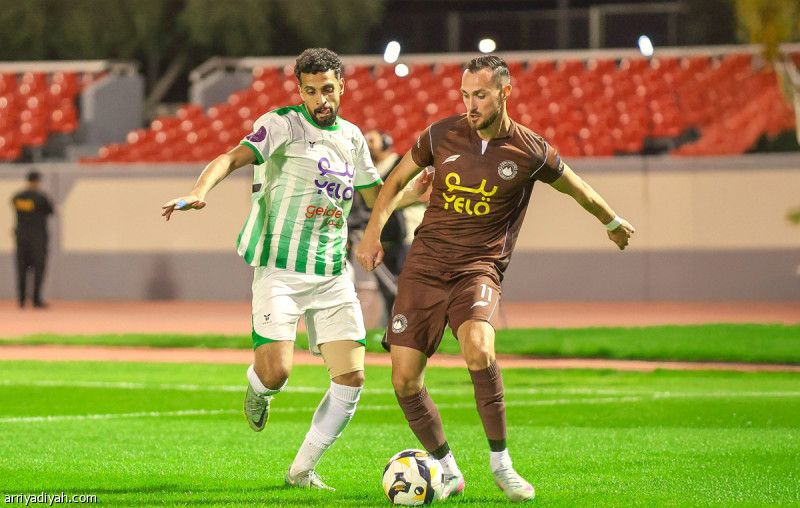 الجبلين والأنوار يتعادلان