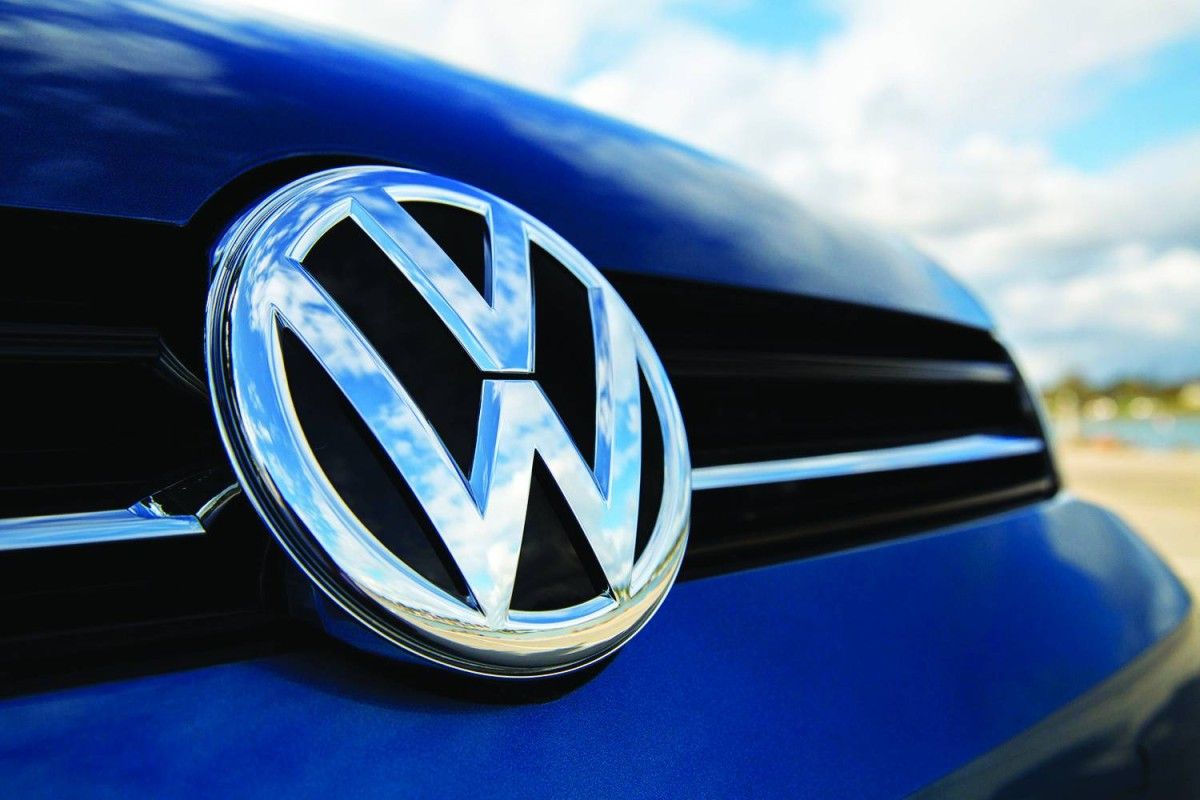 5 مليارات يورو خسائر فادحة تسجلها فولكس فاجن بسبب الرسوم الجمركية