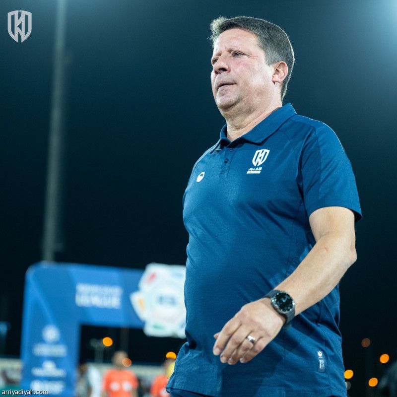 سيرجيو يفاضل بين عسيري وهوساوي