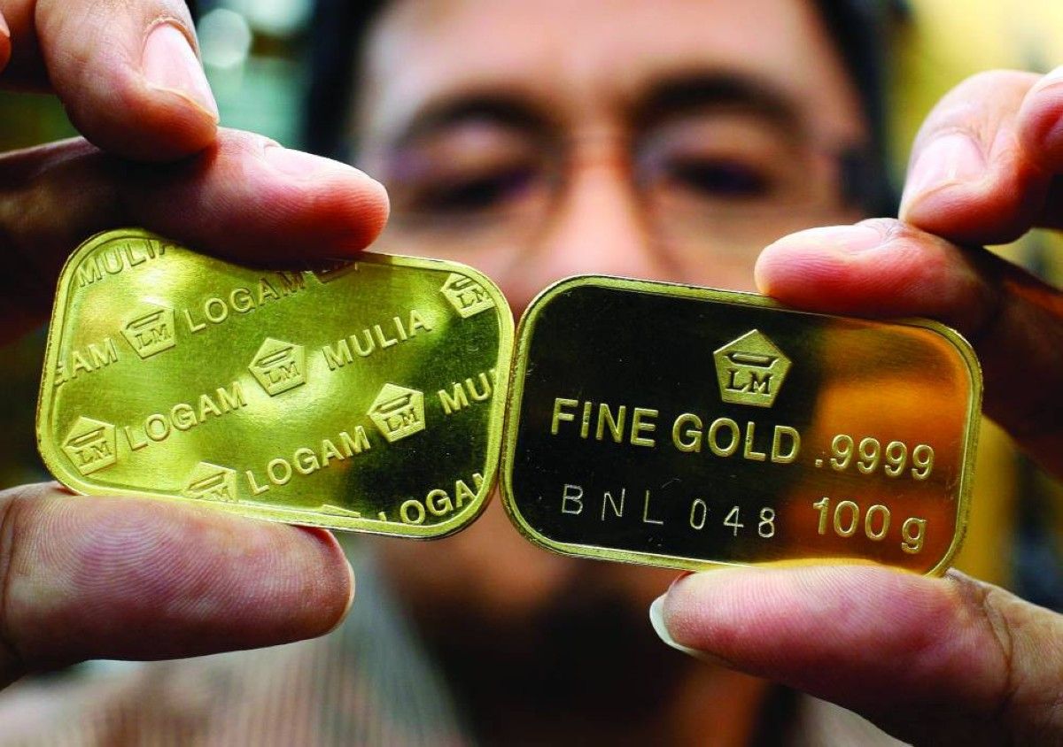 الذهب يرتفع 2 % مع خفض الفائدة الأمريكية وتقييم اتفاق الصين وأمريكا