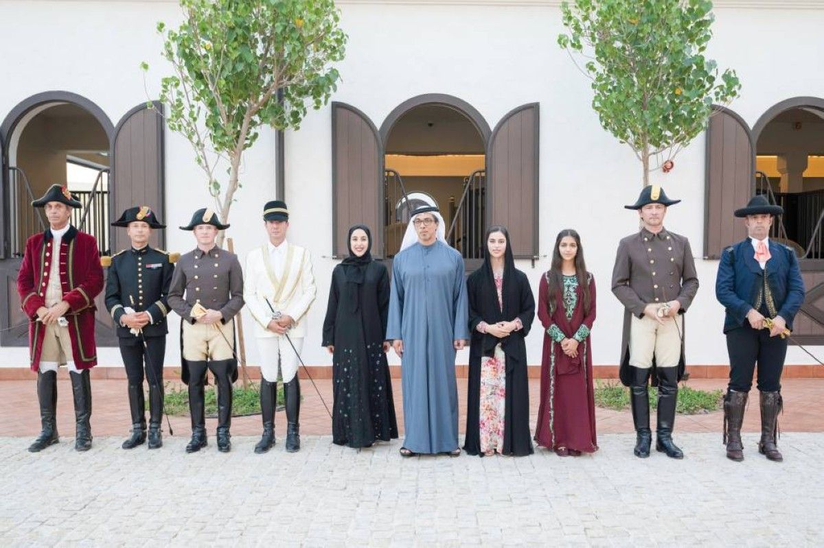 منصور بن زايد يفتتح «أبوظبي للفنون الفروسية الأميرية» في جزيرة الجبيل