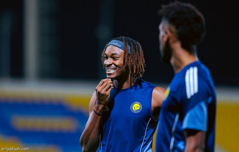 النصر يختبر سيماكان قبل الفيحاء