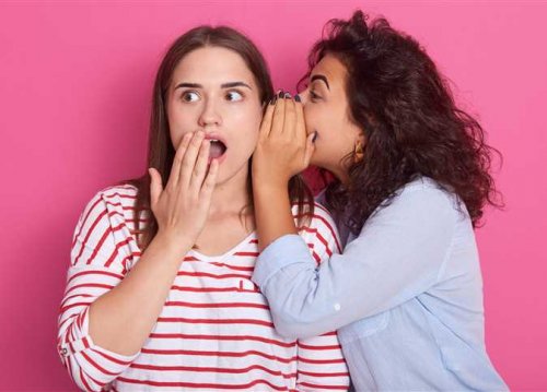 العقرب والحمل والقوس والدلو والجدى أبراج وشها مكشوف ومبتعرفش تمسك لسانها