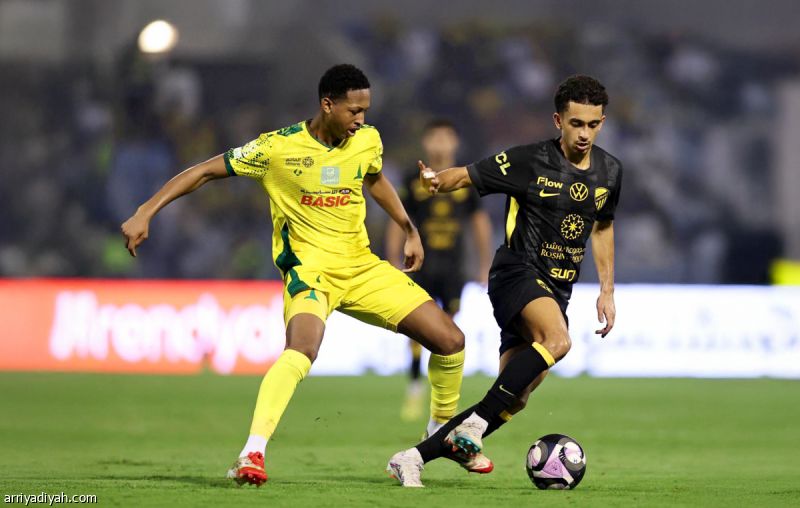 بسيناريو جنوني.. تعادل خامس بين الخليج والاتحاد