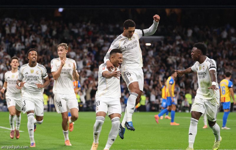 إعصار الريال يضرب فالنسيا