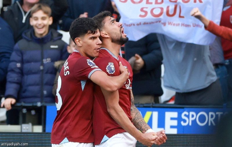 وست هام يعاقب نيوكاسل