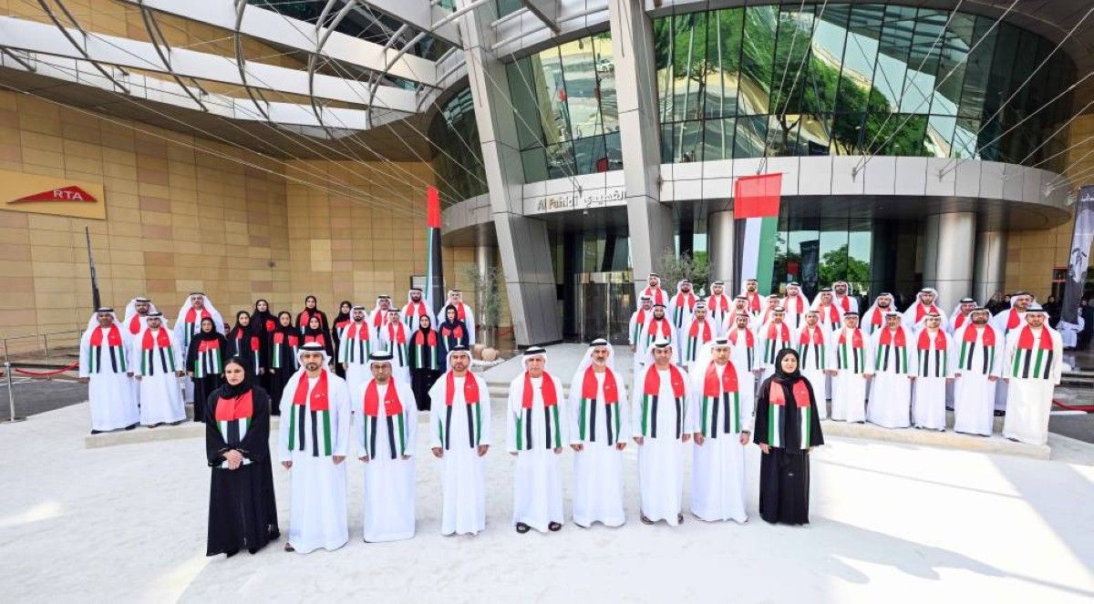 "طرق دبي" تشارك احتفالات الدولة بيوم العلم