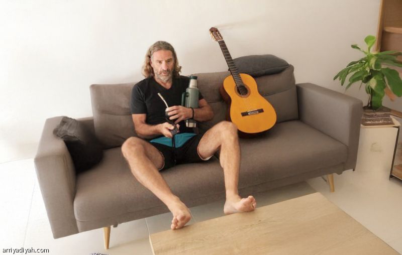 الرياض يتفق مع كارينيو.. وينتظر قرار كاييخا