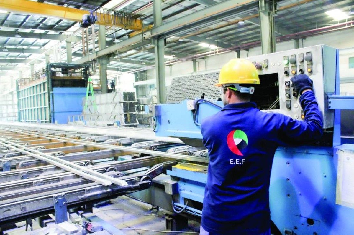 مصنع الإمارات للسحب يحتفل بمرور 30 عاماً على التأسيس