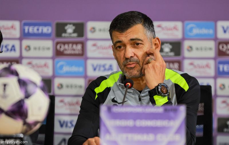 كونسيساو: أتحمل مسؤولية قراراتي.. وقصة وزن بيرجوين غير صحيحة