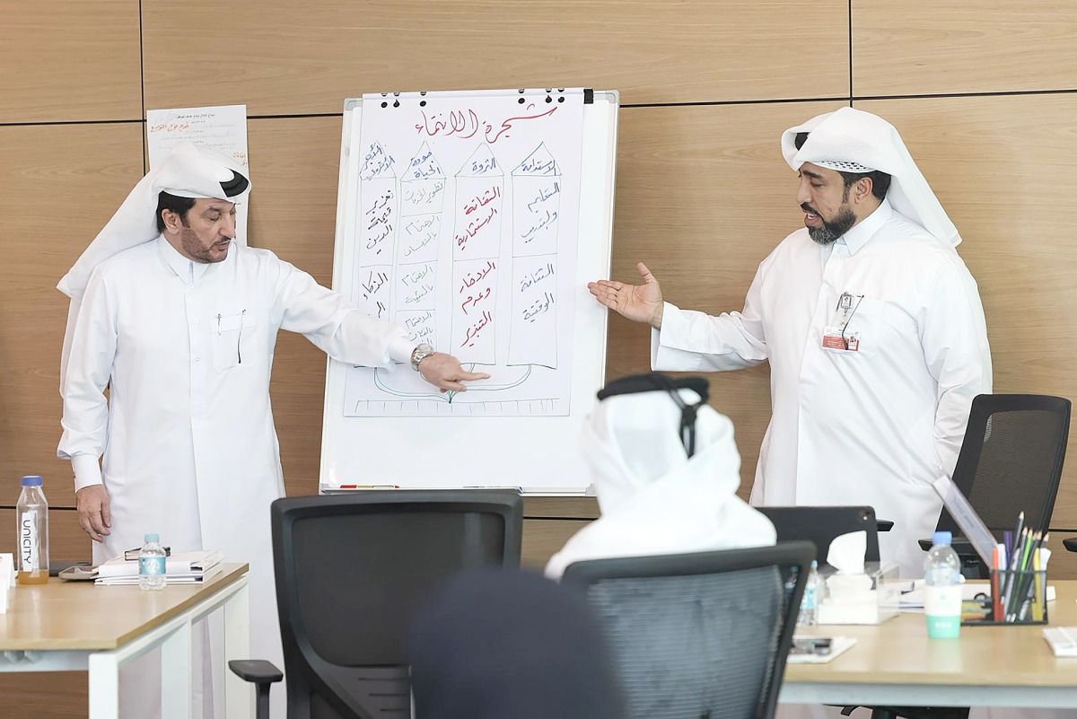 الخدمة المدنية: تمكين القيادات الوطنية بالموارد البشرية الحكومية