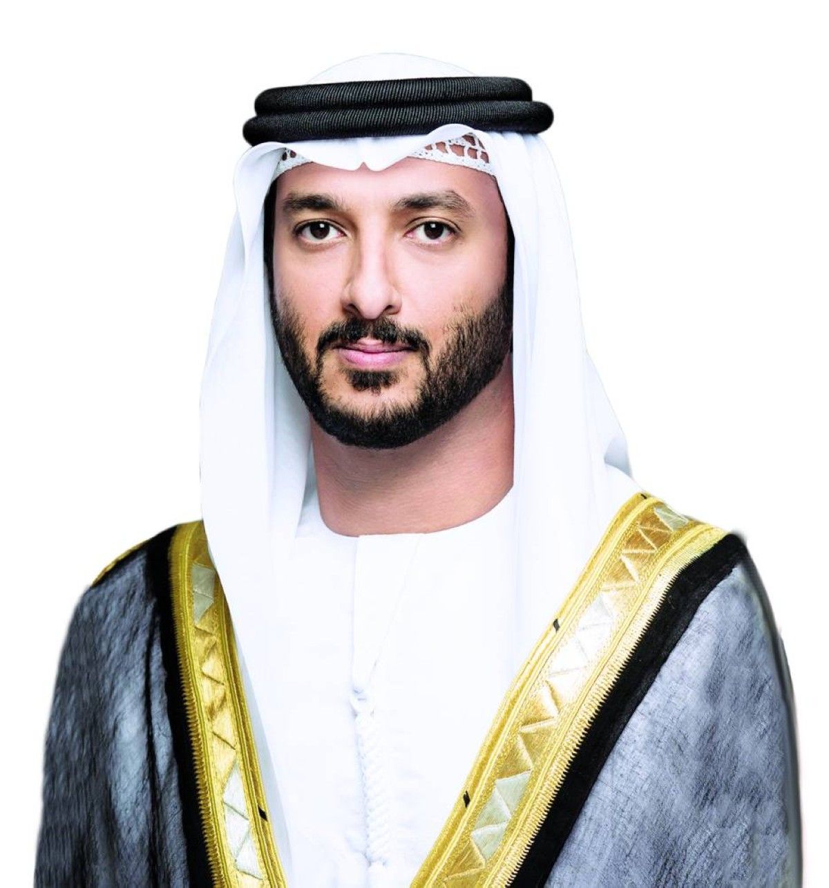 وزراء: علم الإمارات أيقونة للتطور وتحقيق الإنجازات