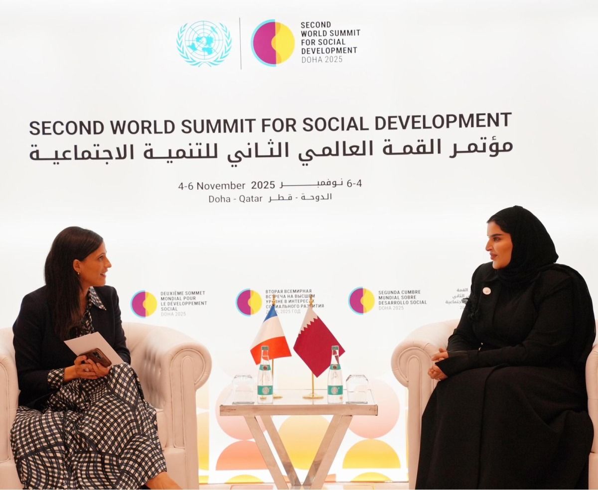 وزير الدولة للتعاون الدولي تجتمع مع الوزيرة المُفوضة للفرنكوفونية والشراكات الدولية والفرنسيين في الخارج المُلحقة بوزير أوروبا والشؤون الخارجية الفرنسي