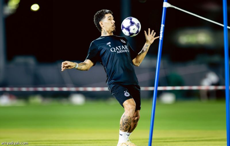 فيرمينو بين الأهلي والسد.. انطلاقة متشابهة