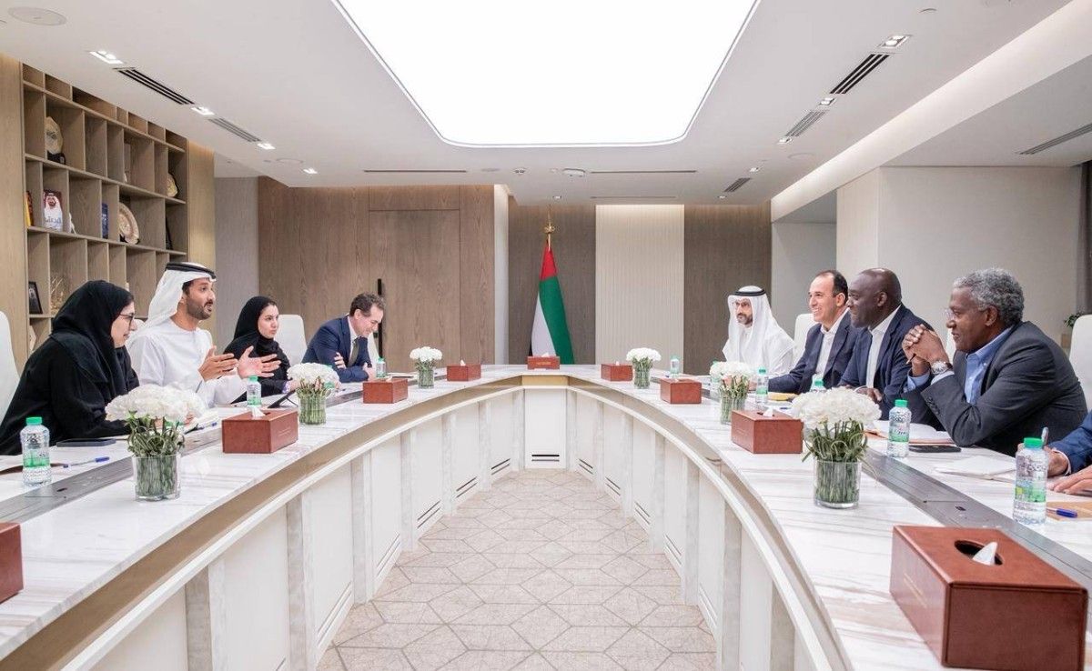 الإمارات تعزز التعاون مع مؤسسة التمويل الدولية في الاستثمار السياحي والاقتصاد الجديد