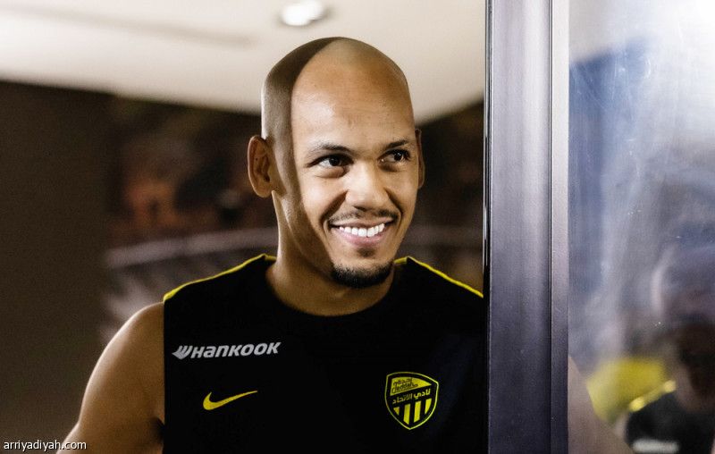 الاتحاد يلعب بـ10 أجانب.. وفابينيو يقود الدفاع