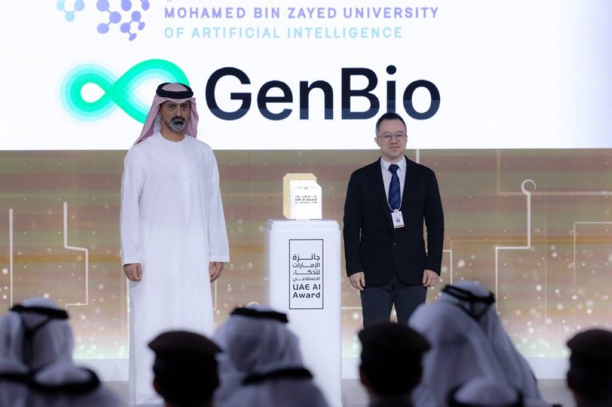 بحضور محمد بن راشد.. عمار بن حميد يكرم الفائزين بالنسخة الثانية من جائزة الإمارات للذكاء الاصطناعي