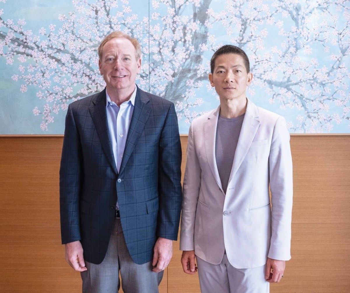 تعاون بين مايكروسوفت و«جي 42» لتوسعة منظومة مراكز البيانات بسعة 200 ميغاوات