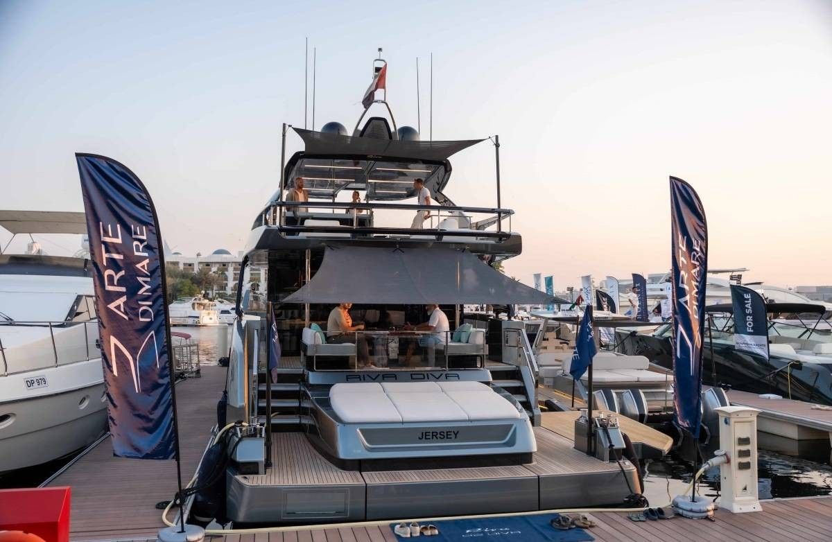 معرض القوارب المستعملة يرسّخ مكانة دبي مركزاً رائداً لتجارة القطاع في الشرق الأوسط