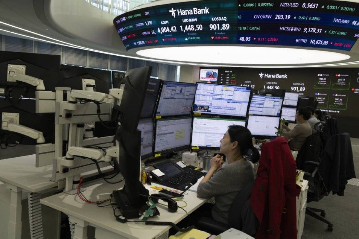 موجة بيع عالمية تفقد شركات أشباه الموصلات 500 مليار دولار