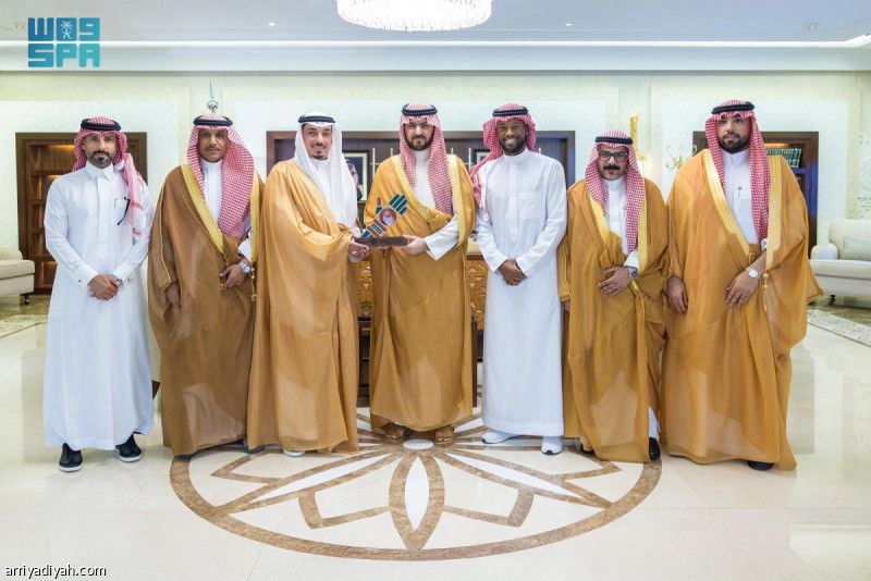 نائب أمير الشرقية يستقبل الاتفاقيين