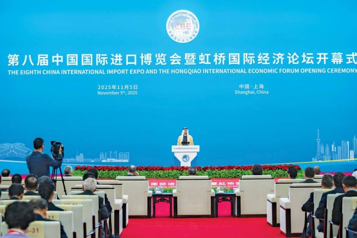 ذياب بن محمد: الإمارات حريصةعلى تعزيز التعاون الاقتصادي مع الصين