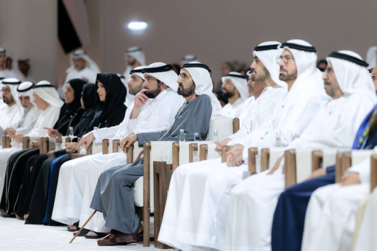 محمد بن راشد: بقيادة محمد بن زايد.. الإمارات مستمرة في ترسيخ نهج تطوير العمل الحكومي