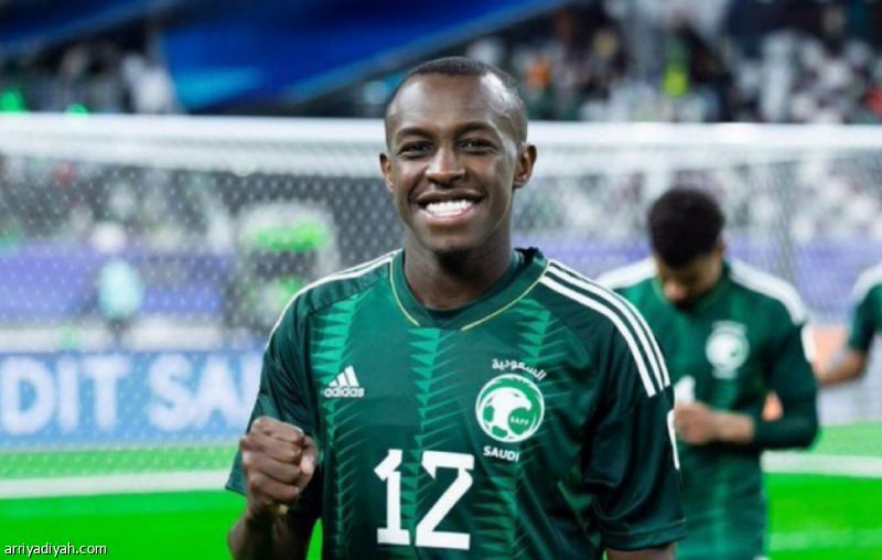 الأحد.. «الأخضر» يستقبل عبد الحميد والصحفي وينطلق