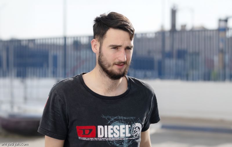 إنزاجي يؤجل قائمة النجمة