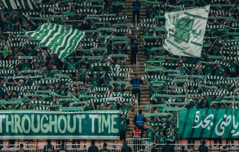 قبل قمة العروس.. الأهلي يوزّع ألف تذكرة