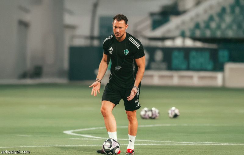 سابقة أولى.. توني خارج قائمة الأهلي