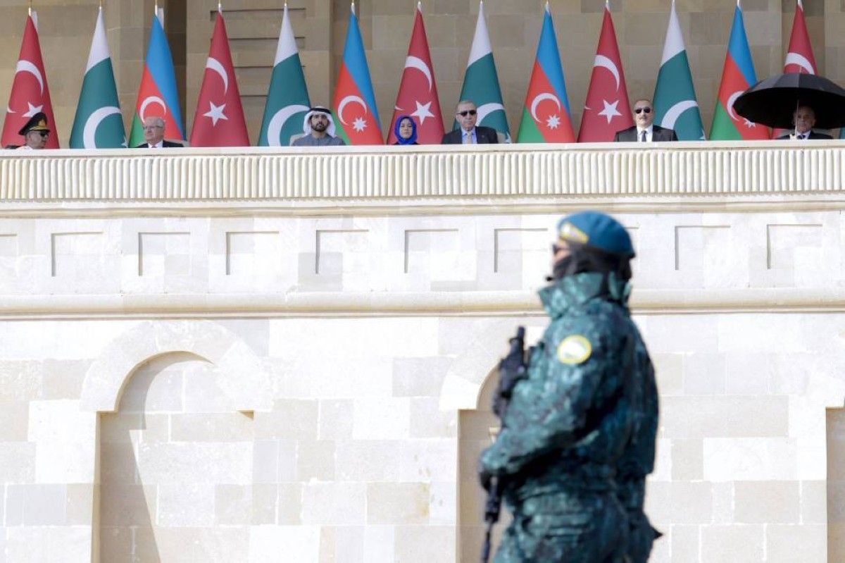 حمدان بن محمد: فخورون بالمستوى الذي وصلت إليه العلاقات الإماراتية الأذربيجانية