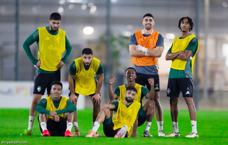 عودة الشهراني وكادش.. إبعاد متعب وغياب تمبكتي