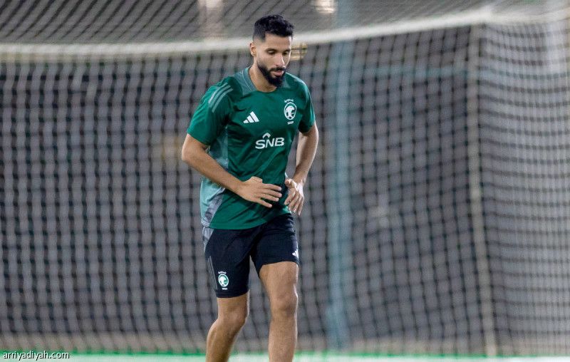 كدمة تقصي الشهري.. وانضمام كادش والشهراني