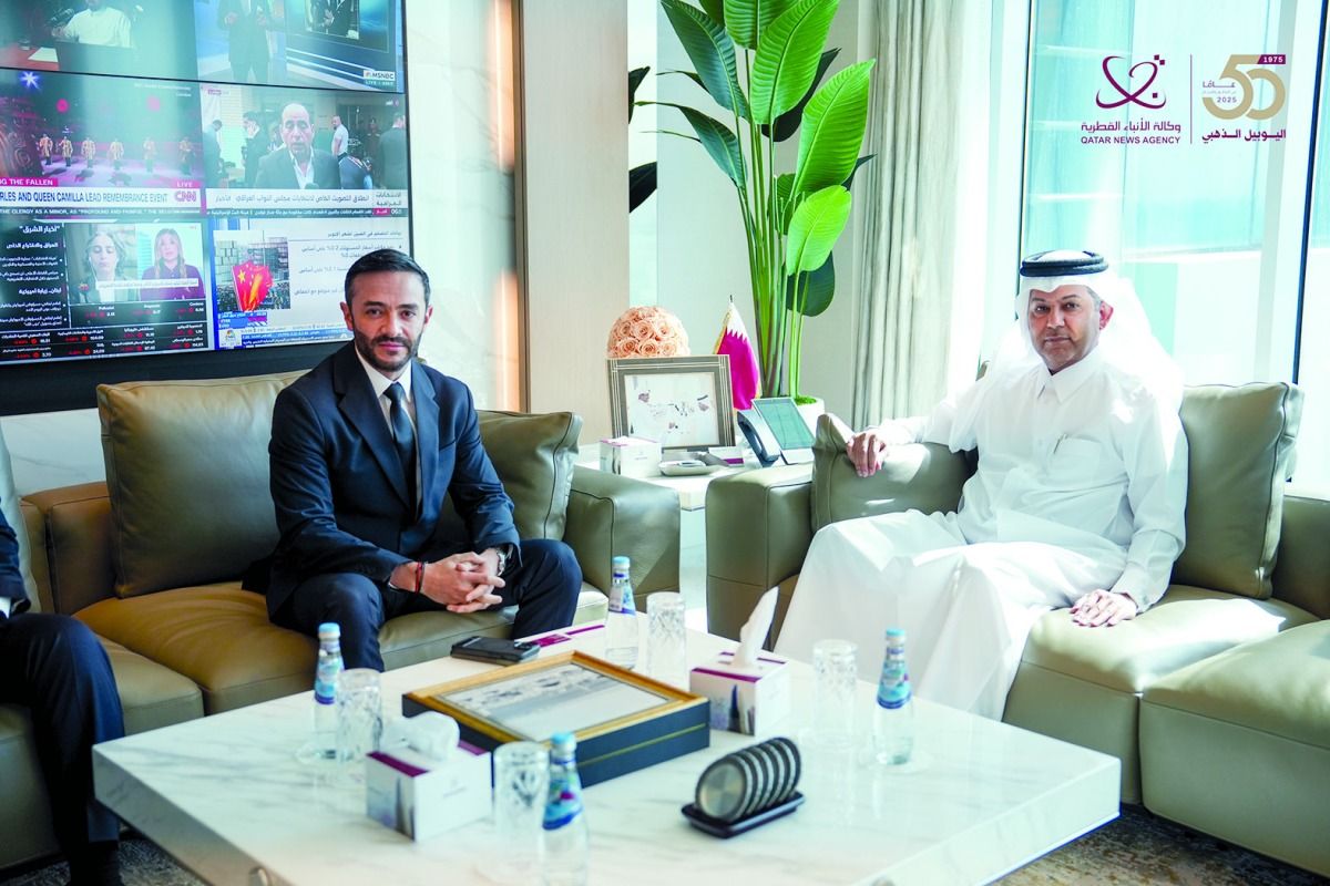 مباحثات تعاون مع شبكة cnn