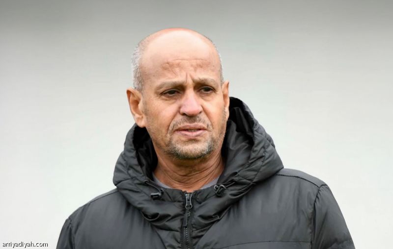 العنزي مديرا رياضيا في الشباب