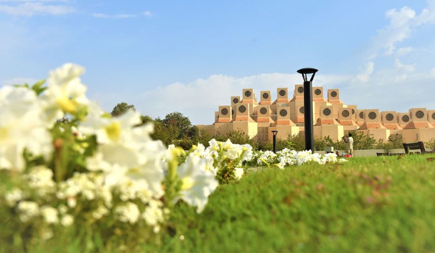جامعة قطر تواصل فتح باب التقديم لدراسة المقررات في كلية المجتمع والجامعات الخارجية لفصل ربيع 2026