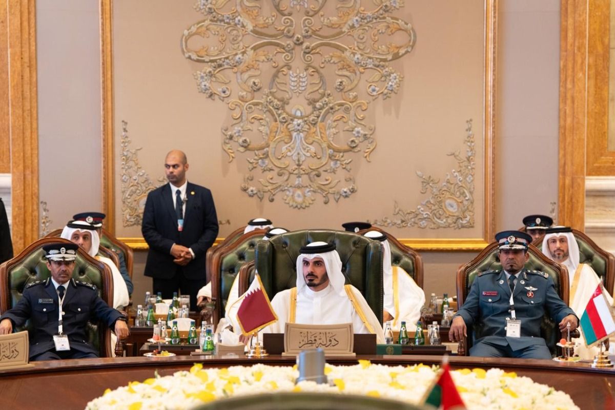 وزير الداخلية يترأس وفد دولة قطر المشارك باجتماع وزراء الداخلية بدول مجلس التعاون في الكويت