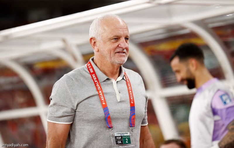 أرنولد: خيارات الهجوم سلاحنا أمام الإمارات