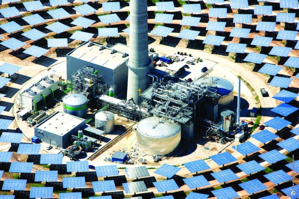 تعاون «آر آي كيو» و«مصدر» لتعزيز حلول نقل مخاطر مشاريع الطاقة النظيفة