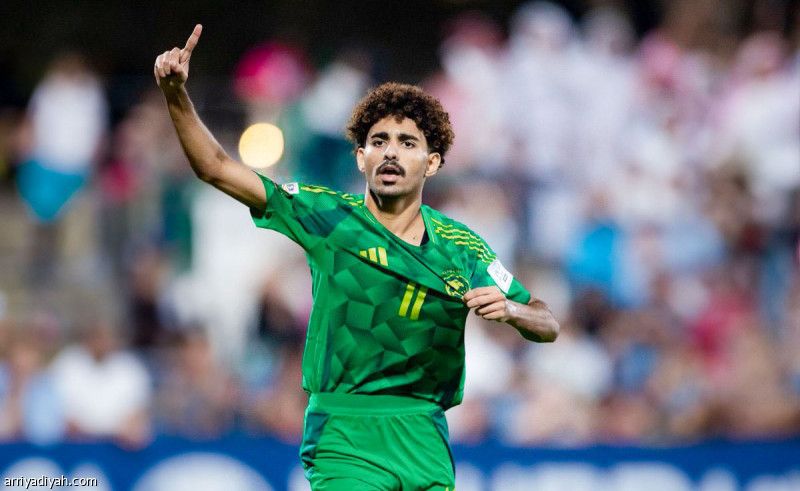 النصر ونيوم والاتحاد تطلب موهبة الأخضر