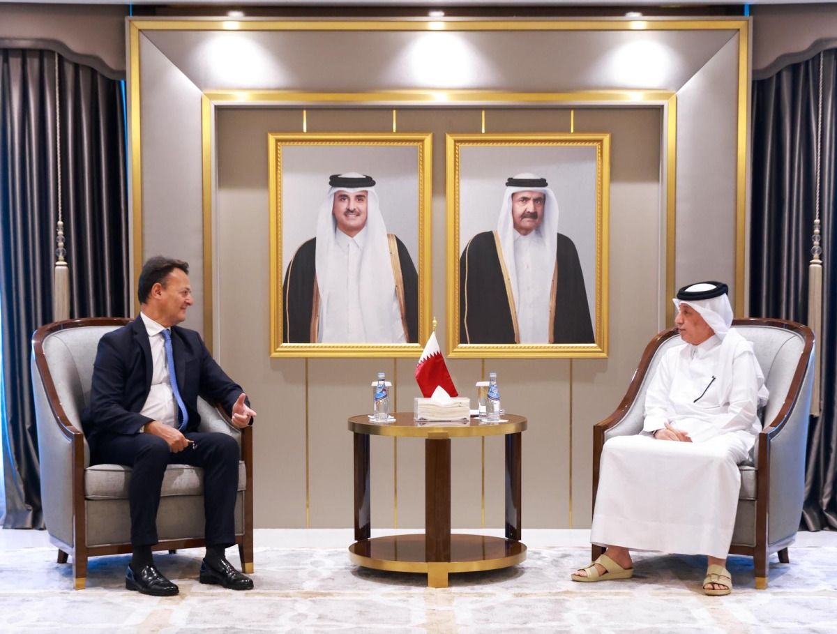 وزير الدولة للشؤون الخارجية يودع سفير اليونان