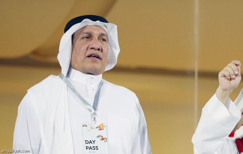 خوقير: لن نقيل عباس