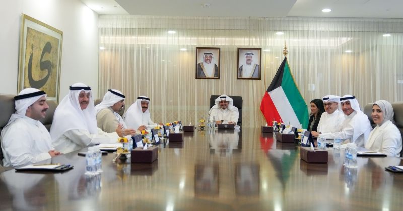 رئيس الوزراء يوجه بالبدء في تحديد مواعيد التوقيع على عقود تنفيذ مشاريع تنموية كبرى مشتركة مع عدة حكومات