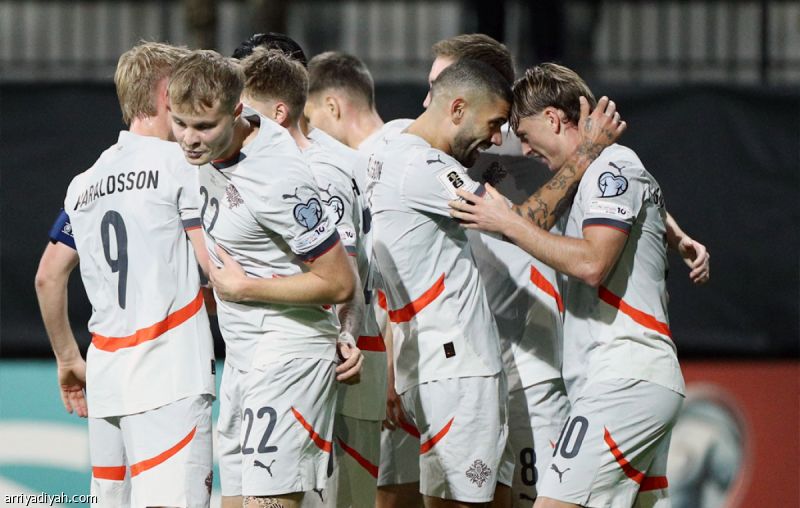 أيسلندا تعبر أذربيجان بثنائية