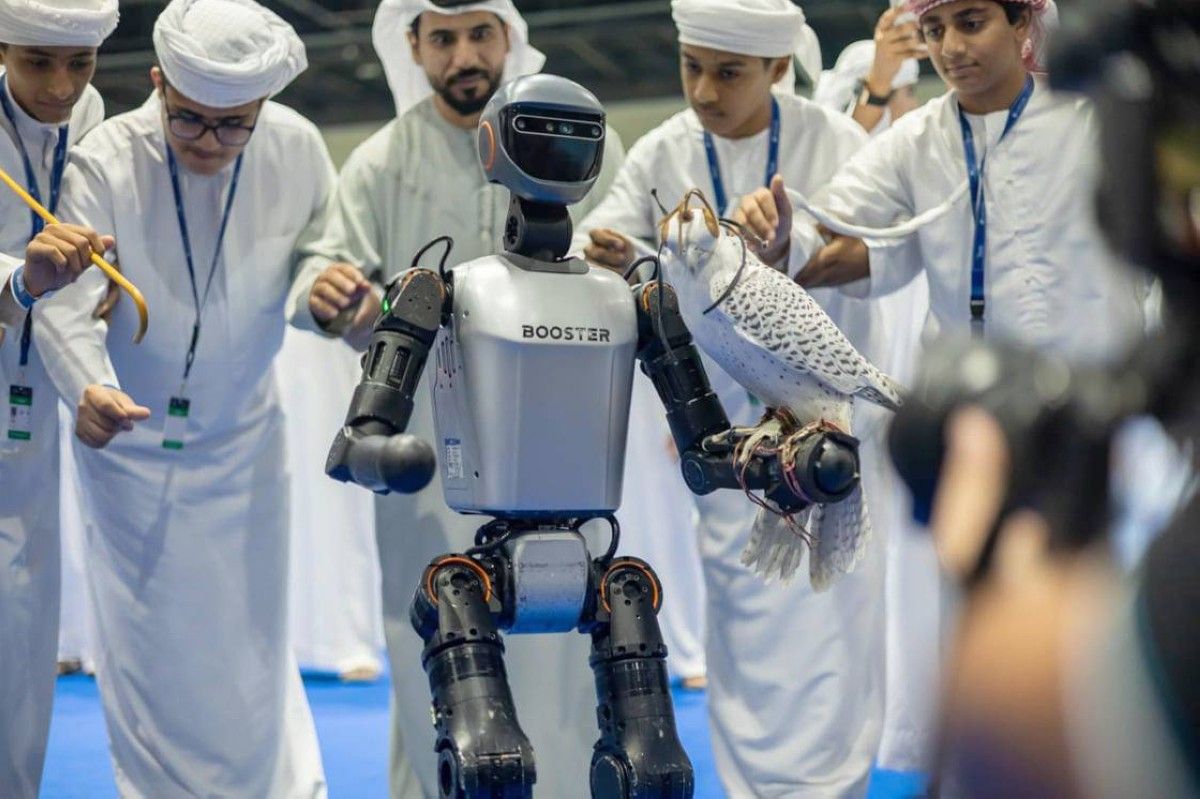 «صقاري الإمارات» يوظف الذكاء الاصطناعي لترسيخ ممارسات تراثية مستدامة