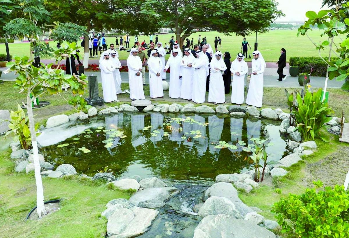 إقبال كثيف للمشاركة في أنشطة «حديقتي».. فيصل الهاجري لـ «العرب»: 10 أكياس سماد مجاناً لكل مواطن في «البساط الأخضر»