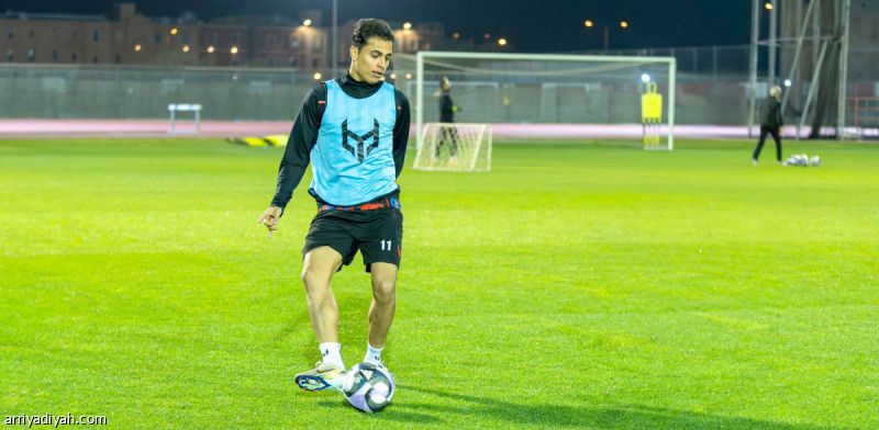 الرياض يستغني عن بايش