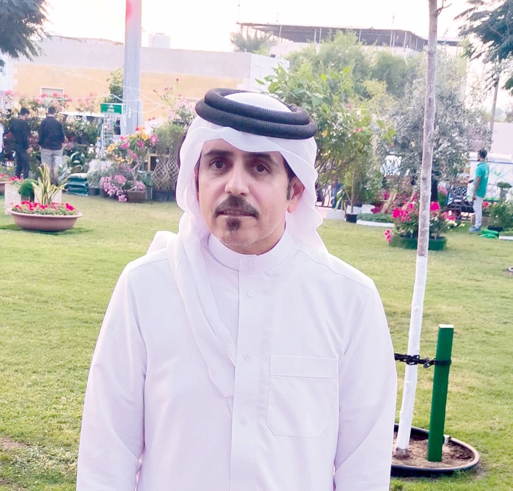 إقبال كثيف للمشاركة في أنشطة «حديقتي».. فيصل الهاجري لـ «العرب»: 10 أكياس سماد مجاناً لكل مواطن في «البساط الأخضر»